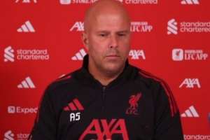 斯洛特：我预计伊萨克不会上场 转会窗最后阶段我们不会很忙