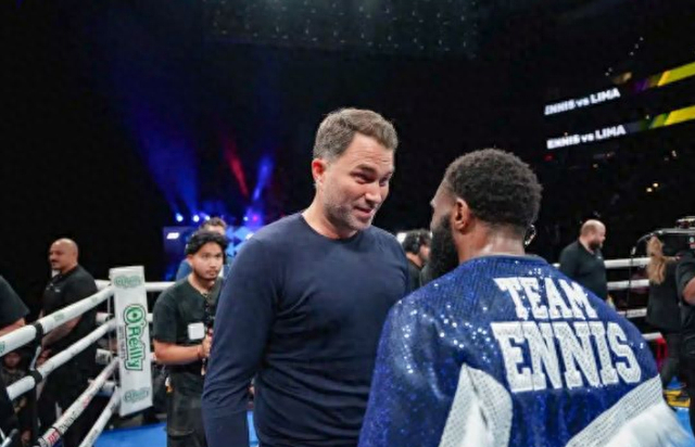 永利官网-埃迪·赫恩在154磅的困局：人才储备出现荒漠|贾伦·恩尼斯|卡内罗·阿瓦雷兹|詹姆斯-恩尼斯|苏尔·阿瓦雷兹|WBA_新浪体育_新浪新闻